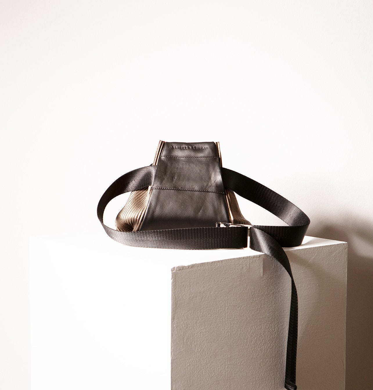 Oasis Mini Bucket Belt Bag