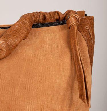 Ariella Nora Clutch
